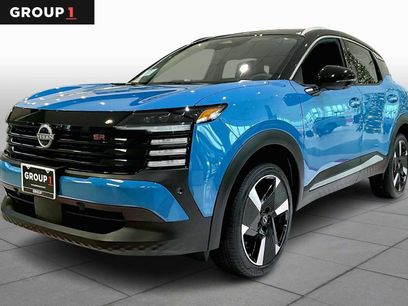 New 2025 Nissan Kicks SR