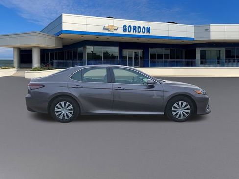 Used 2024 Toyota Camry LE w/ Audio Upgrade Package FWD image 7