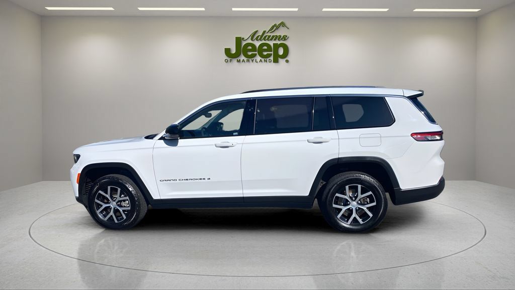 Used 2023 Jeep Grand Cherokee L Limited AWD/4WD image 8