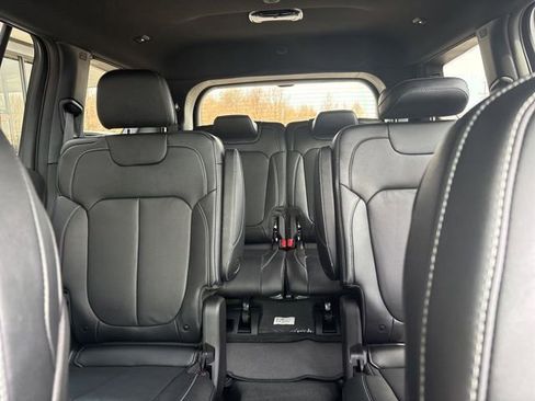 New 2026 Jeep Grand Cherokee L Limited image 17