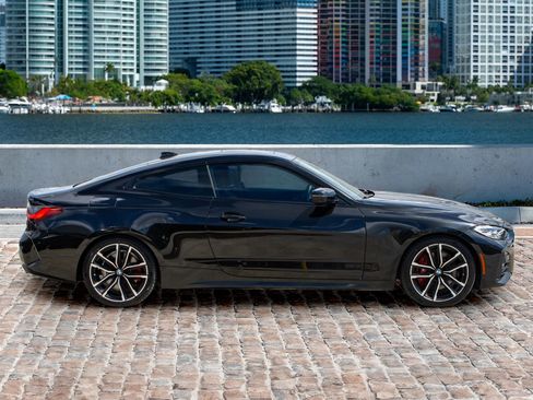 Used 2021 BMW 430i Coupe w/ M Sport Package image 4