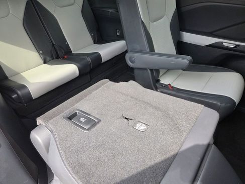 Certified 2025 Lexus TX 500h AWD w/ Technology Package image 6