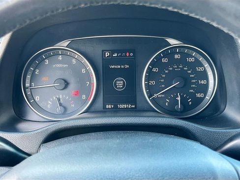 Used 2017 Hyundai Elantra Limited w/ Limited Tech Package 08 FWD image 12