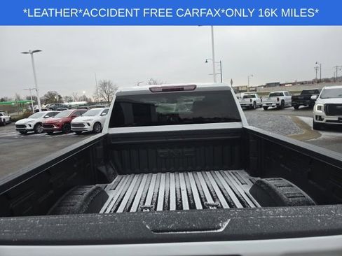 Used 2024 GMC Sierra 3500 SLT image 31