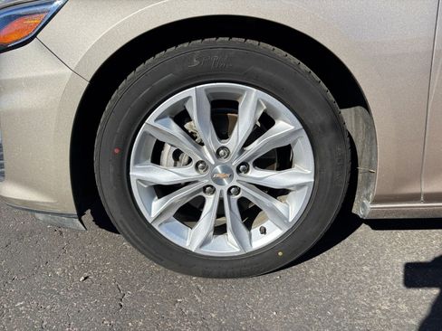 Used 2023 Chevrolet Malibu LT image 30