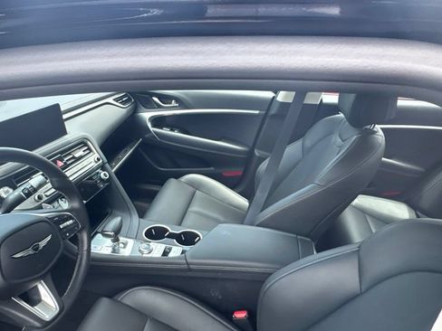 Used 2026 Genesis G70 2.5T RWD image 17