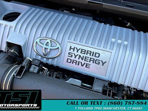 Used 2013 Toyota Prius Three image 34