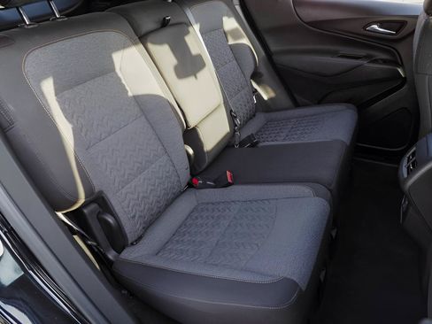 Used 2023 Chevrolet Equinox LT FWD image 20