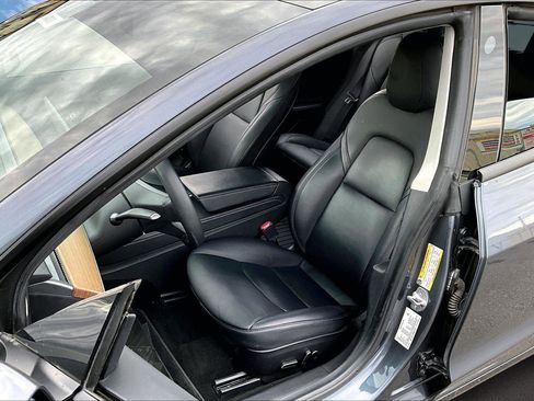 Used 2021 Tesla Model 3 Long Range image 24