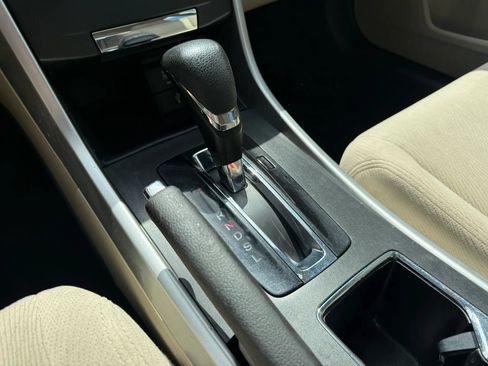 Used 2015 Honda Accord EX image 25