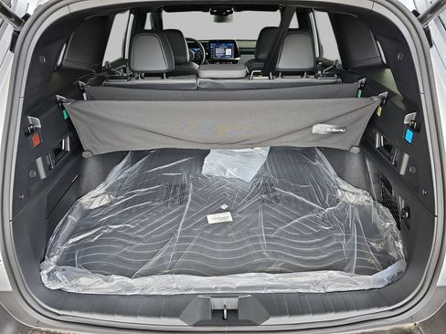 New 2026 Subaru Outback Limited AWD/4WD image 12