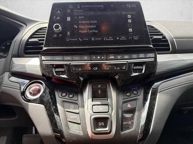 Used 2025 Honda Odyssey Elite image 17