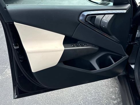 Used 2025 BMW X3 xDrive30i image 26