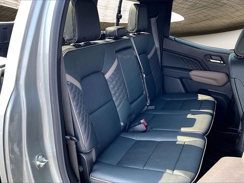 New 2026 GMC Canyon Denali image 11