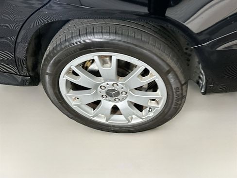 Used 2013 Mercedes-Benz GLK 350 2WD image 11