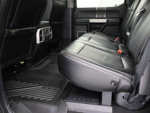 Used 2021 Ford F250 Lariat AWD/4WD image 34
