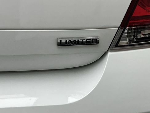 Used 2014 Chevrolet Impala Limited LS FWD image 22