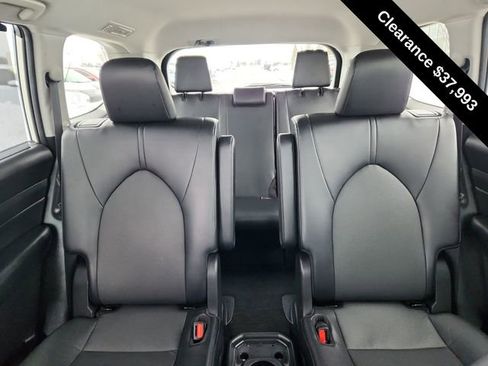 Used 2024 Toyota Grand Highlander AWD image 27
