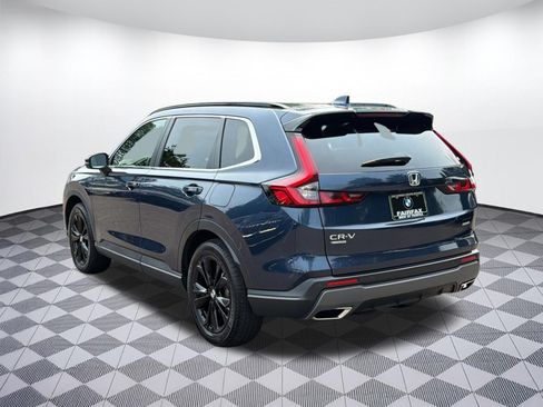 Used 2025 Honda CR-V Sport Touring image 3