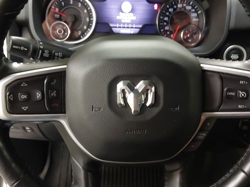 Used 2020 RAM 1500 Big Horn AWD/4WD image 35