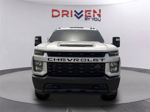 Used 2021 Chevrolet Silverado 2500 Custom w/ Custom Value Package AWD/4WD image 9