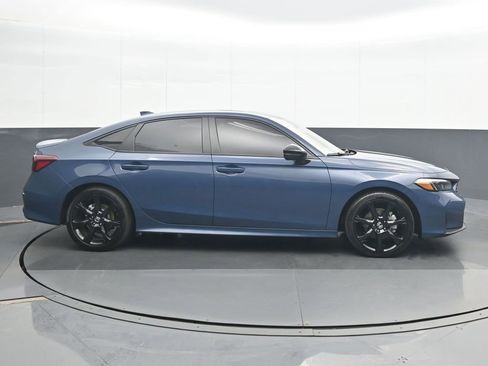 Used 2025 Honda Civic Sport image 7