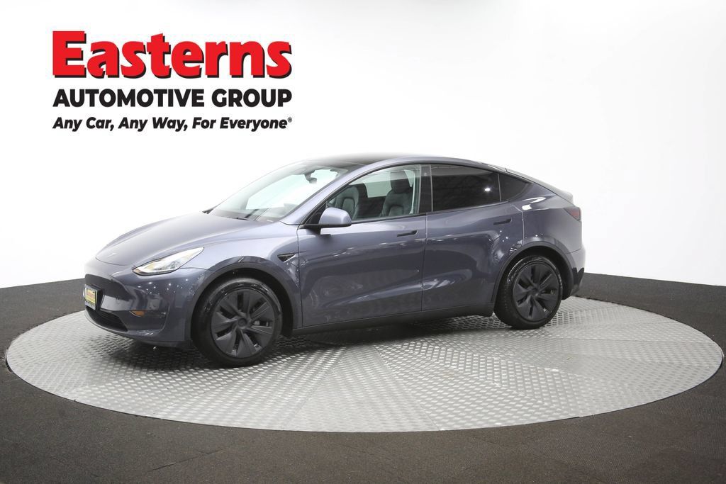 Used 2022 Tesla Model Y Long Range AWD/4WD image 54
