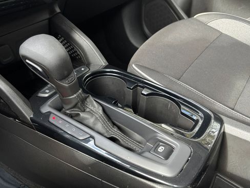 Used 2025 Chevrolet TrailBlazer LT image 46