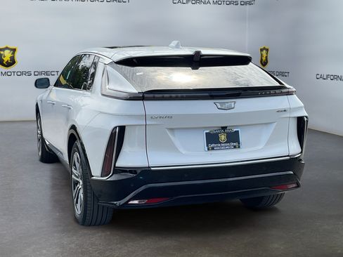 Used 2024 Cadillac Lyriq Luxury RWD image 7