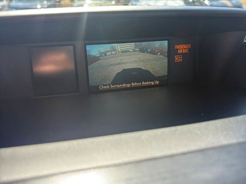 Used 2015 Subaru Forester 2.5i Limited image 41