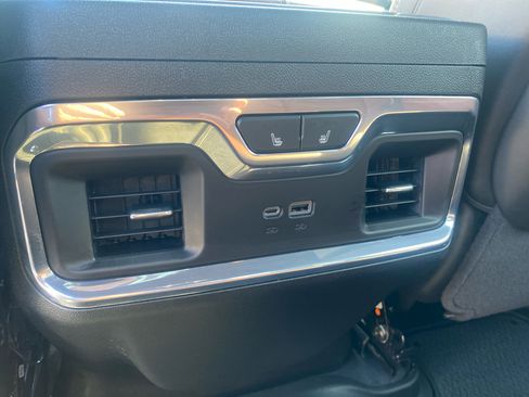 Used 2024 GMC Sierra 1500 Denali Ultimate image 28