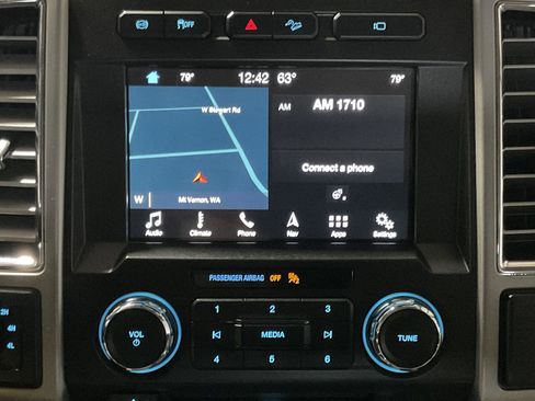 Used 2017 Ford F250 Lariat w/ Lariat Ultimate Package image 16