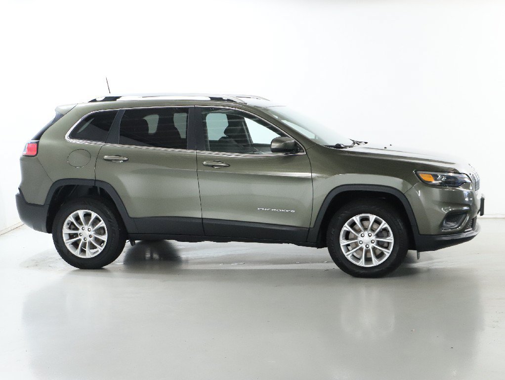 Used 2019 Jeep Cherokee Latitude w/ Popular Appearance Group AWD/4WD image 11