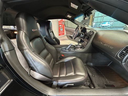 Used 2008 Chevrolet Corvette Z06 w/ Preferred Equipment Group RWD image 35