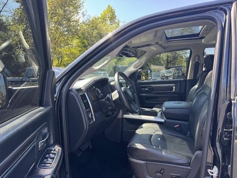 Used 2015 RAM 1500 Sport w/ Convenience Group AWD/4WD image 8