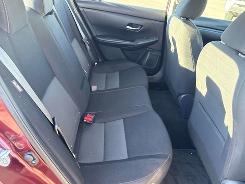 Used 2021 Nissan Sentra SV image 15