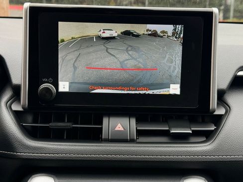 Used 2025 Toyota RAV4 LE image 17