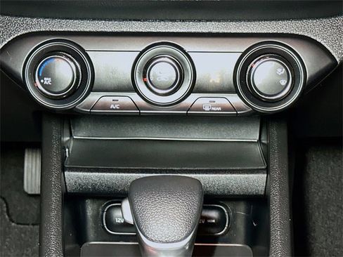 Used 2023 Kia Forte LXS image 13