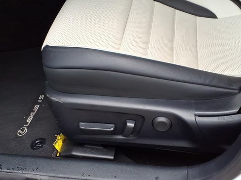 Used 2021 Lexus IS 350 F Sport RWD image 24
