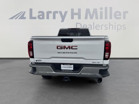 Used 2025 GMC Sierra 3500 SLE w/ SLE Value Package image 7