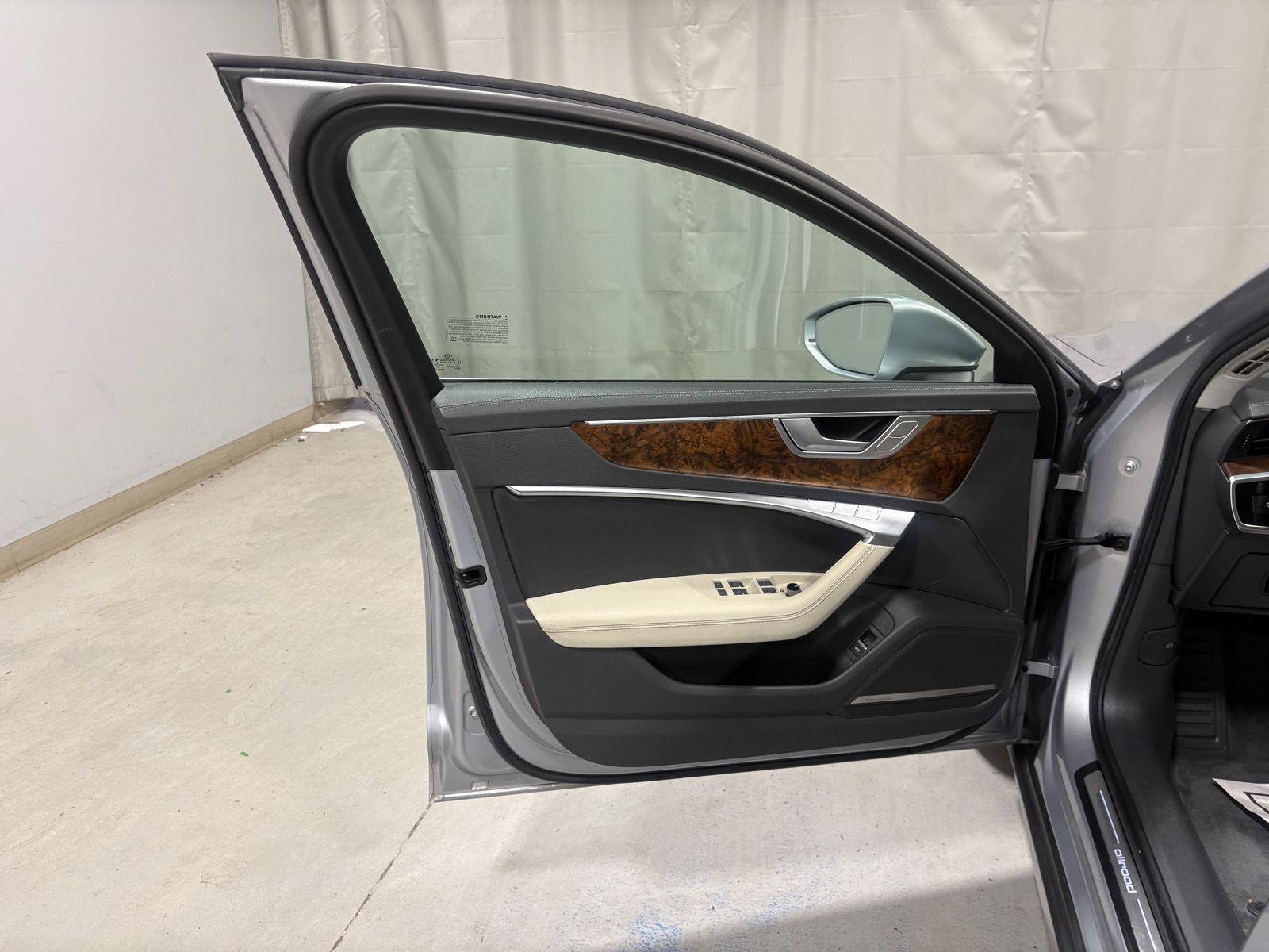 Used 2021 Audi A6 3.0T allroad Premium Plus AWD/4WD image 25
