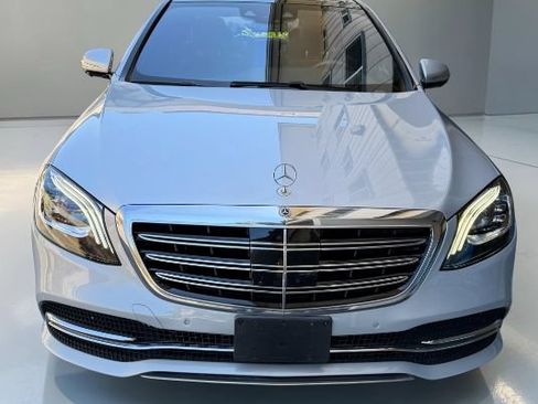 Used 2018 Mercedes-Benz S 560 4MATIC Sedan image 10