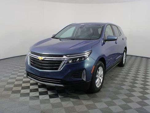 Used 2024 Chevrolet Equinox LT w/ LPO, Floor Liner Package image 21