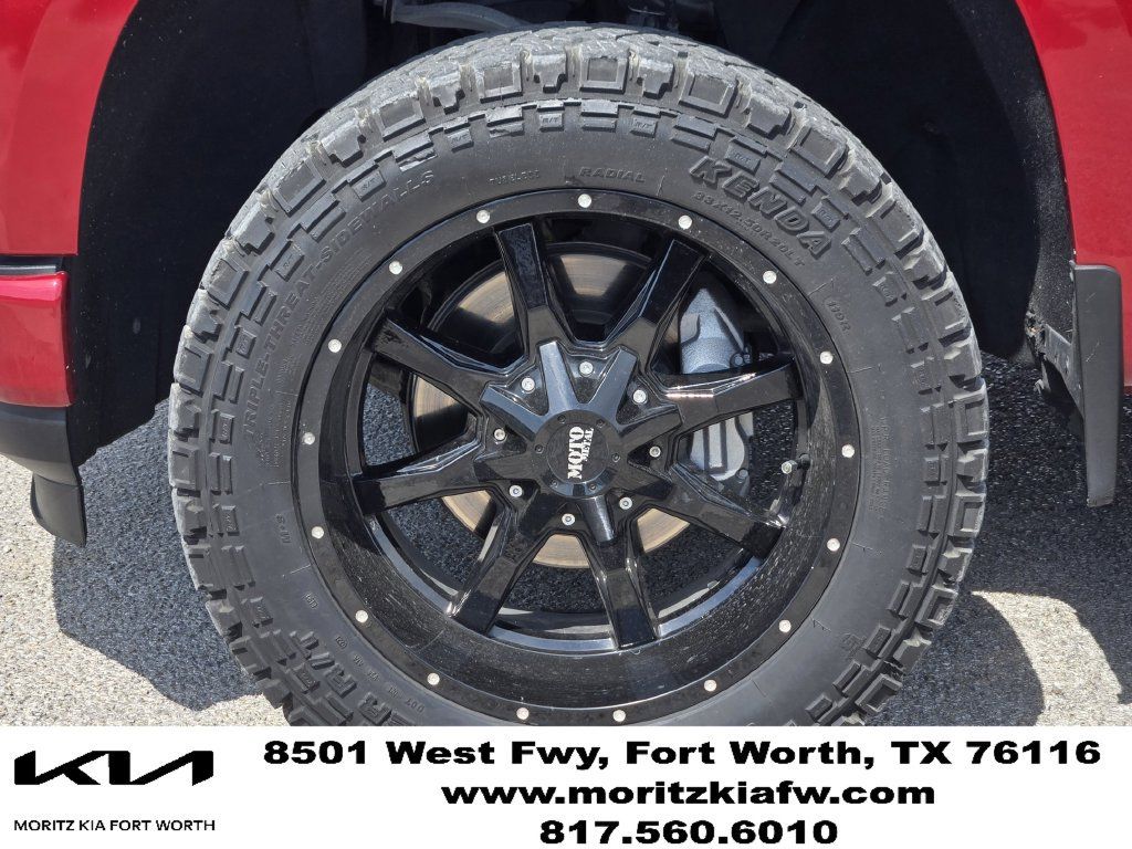 Used 2022 Chevrolet Silverado 1500 RST AWD/4WD image 10
