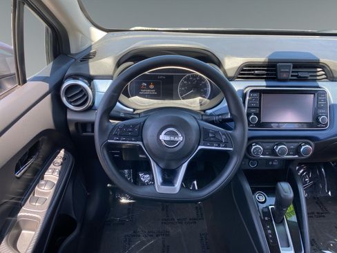 Used 2025 Nissan Versa SV w/ Trunk Package FWD image 12