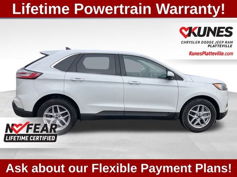 Used 2023 Ford Edge SEL image 11