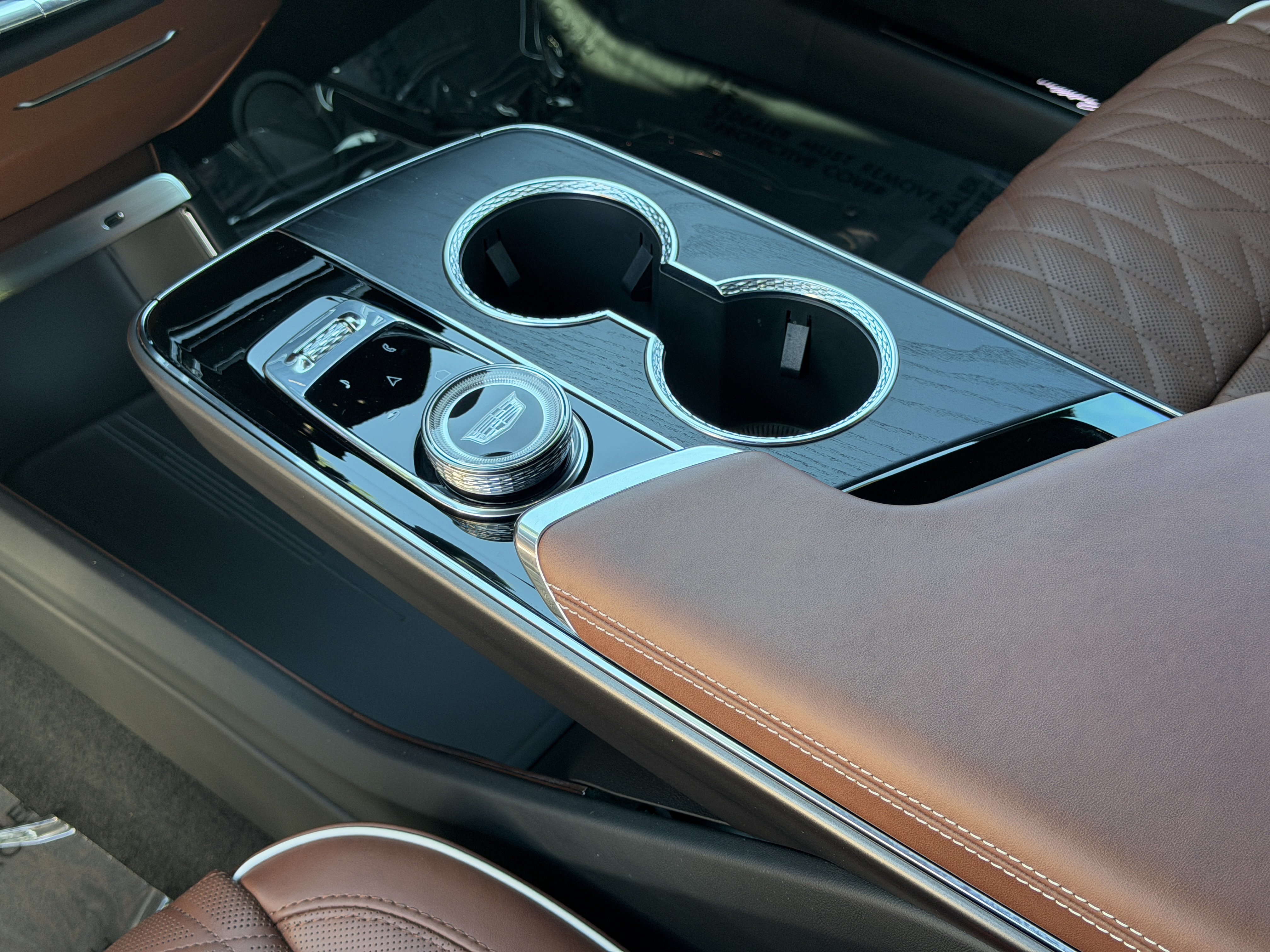 Used 2027 Cadillac Lyriq Signature Luxury RWD image 28