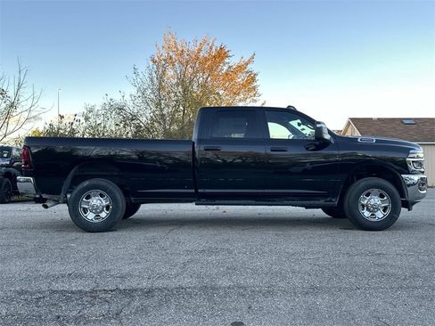 New 2026 RAM 3500 Tradesman image 2
