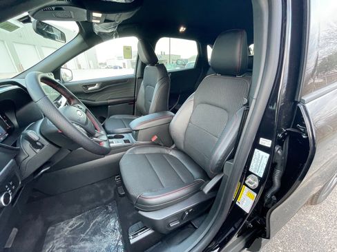 New 2026 Ford Escape ST-Line w/ Tech Pack #1 FWD image 7