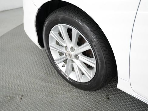 Used 2012 Toyota Camry XLE w/ Leather Pkg FWD image 59